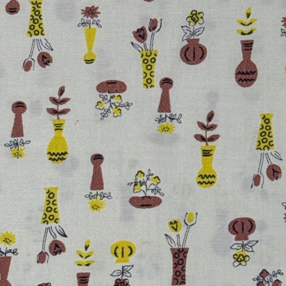Fabric 1960s Blend Fabric Cream Vase Floral Print 160” Yardage